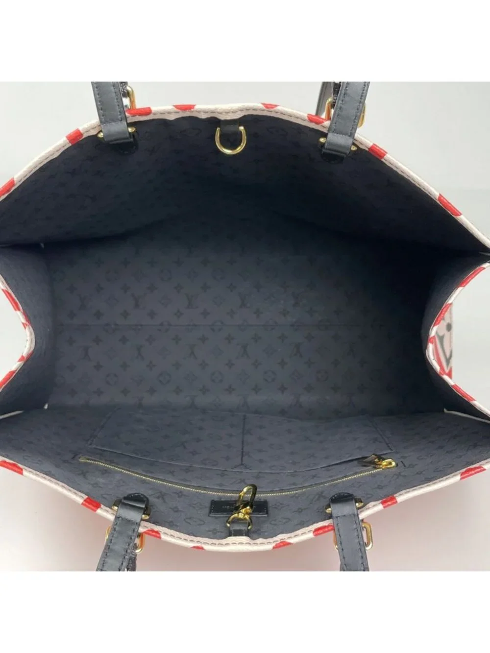 Louis Vuitton On The Go GM 2-Way Monogram Giant LV Crafty Tote Cream